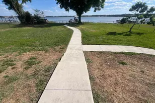 510 Windermere Dr, Lakeland, FL 33809 - Photo 32