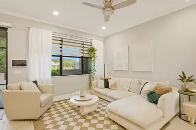 11636 Crowned Sparrow Lane, Tampa, FL 33626 - Photo 10