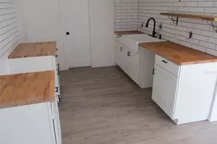 7925 Bracken Dr, Port Richey, FL 34668 - Photo 4