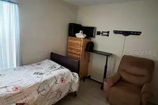 3010 Greynolds Ave, Spring Hill, FL 34608 - Photo 4