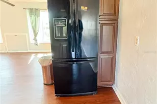 2451 Canadian Way, Clearwater, FL 33763 - Photo 6