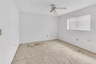 3017 Bayshore Dr, Spring Hill, FL 34608 - Photo 26