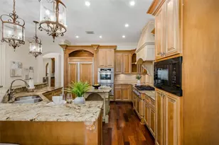 9943 Milano Dr, Trinity, FL 34655 - Photo 18