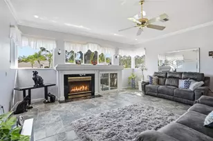 18729 Bascomb Ln, Hudson, FL 34667 - Photo 16