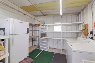 2107 Wailua Dr, Holiday, FL 34691 - Photo 12