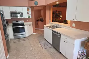 11442 Turtle Dove Pl, New Port Richey, FL 34654 - Photo 8