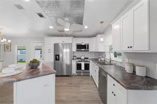 2116 Kona Dr, Holiday, FL 34691 - Photo 6