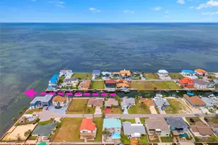 13531 Claudia Dr, Hudson, FL 34667 - Photo 4
