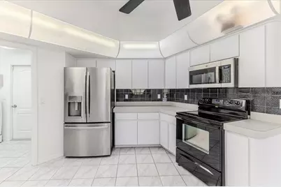 13377 Bolton Court, Spring Hill, FL 34609 - Photo 18