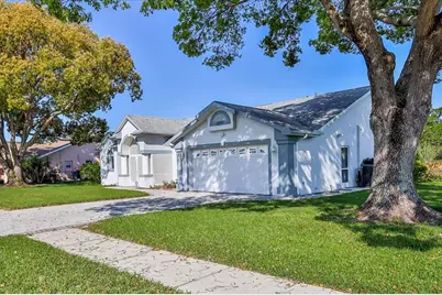 13377 Bolton Court, Spring Hill, FL 34609 - Photo 4