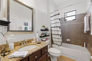 2732 Devonoak Blvd, Land O Lakes, FL 34638 - Photo 18