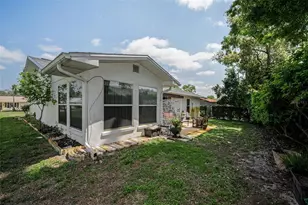 10623 Mira Vista Dr, Port Richey, FL 34668 - Photo 34