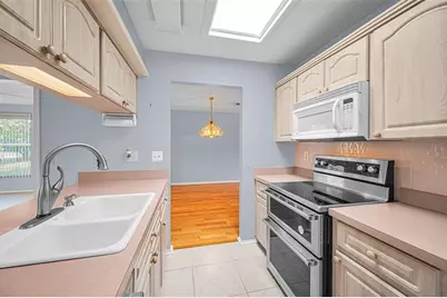 10623 Mira Vista Drive, Port Richey, FL 34668 - Photo 12