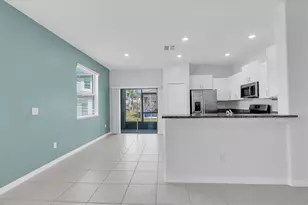 8299 Birch Hvn Ln, New Port Richey, FL 34655 - Photo 10