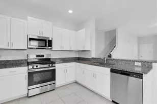 8299 Birch Hvn Ln, New Port Richey, FL 34655 - Photo 4