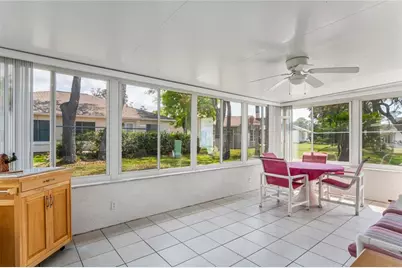 2252 Pebble Beach Drive, Spring Hill, FL 34606 - Photo 30