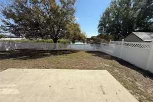 708 Brenton Leaf Dr, Ruskin, FL 33570 - Photo 18