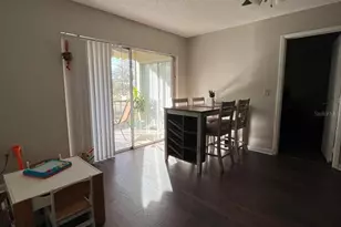 102 Palmetto Ct, Oldsmar, FL 34677 - Photo 8