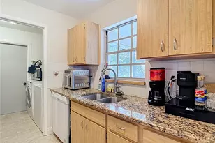 541 Edgehill Ave, Spring Hill, FL 34606 - Photo 10