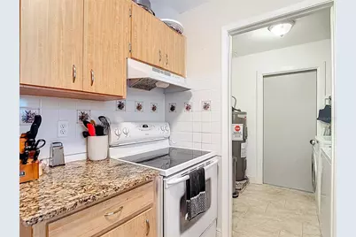 541 Edgehill Avenue, Spring Hill, FL 34606 - Photo 12