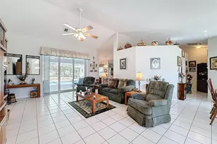 4221 Neff Lk Rd, Brooksville, FL 34601 - Photo 4