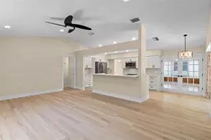 8143 Laurel Green Dr, Spring Hill, FL 34606 - Photo 24