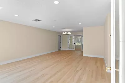 8143 Laurel Green Drive, Spring Hill, FL 34606 - Photo 6