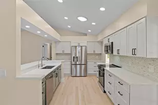 8143 Laurel Green Dr, Spring Hill, FL 34606 - Photo 18