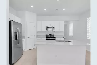 10881 Molasses Way, New Port Richey, FL 34655 - Photo 12