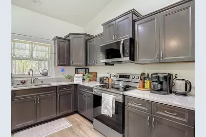 15062 Mount Ivy Road, Weeki Wachee, FL 34614 - Photo 6