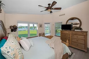 1626 Seabreeze Dr, Tarpon Springs, FL 34689 - Photo 38