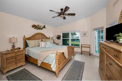 1626 Sea Breeze Drive, Tarpon Springs, FL 34689 - Photo 36