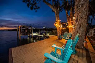 1626 Seabreeze Dr, Tarpon Springs, FL 34689 - Photo 94