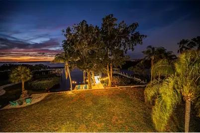 1626 Sea Breeze Drive, Tarpon Springs, FL 34689 - Photo 54