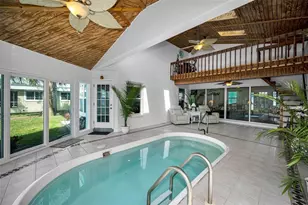 1626 Seabreeze Dr, Tarpon Springs, FL 34689 - Photo 72