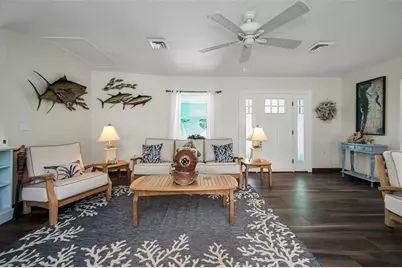 1626 Sea Breeze Drive, Tarpon Springs, FL 34689 - Photo 20