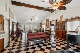 10721 Skyhawk Dr, New Port Richey, FL 34654 - Photo 20