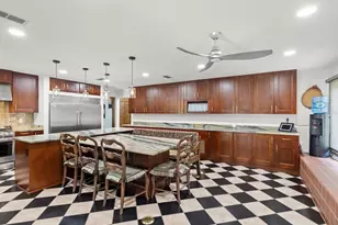 10721 Skyhawk Dr, New Port Richey, FL 34654 - Photo 8