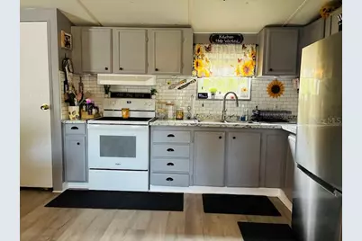 7161 Schering Street, Weeki Wachee, FL 34613 - Photo 8