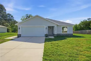 8130 Ridge Rd, Weeki Wachee, FL 34613 - Photo 2