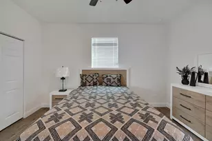 3706 Wiggins Leaf St, Tampa, FL 33619 - Photo 20