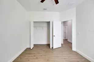 3706 Wiggins Leaf St, Tampa, FL 33619 - Photo 32