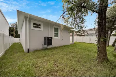 3706 Wiggins Leaf Street, Tampa, FL 33619 - Photo 42