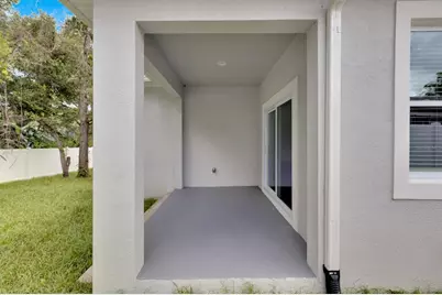 3706 Wiggins Leaf Street, Tampa, FL 33619 - Photo 34