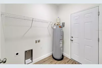 3706 Wiggins Leaf Street, Tampa, FL 33619 - Photo 48