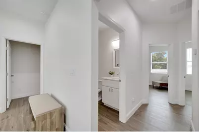 3706 Wiggins Leaf Street, Tampa, FL 33619 - Photo 18