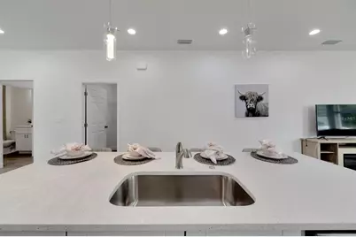 3706 Wiggins Leaf Street, Tampa, FL 33619 - Photo 26