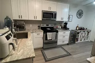 7900 Hardwick Dr, New Port Richey, FL 34653 - Photo 12