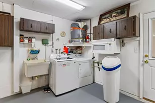 6955 Bottle Brush Dr, Port Richey, FL 34668 - Photo 54