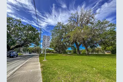 615 Old Hospital Drive, Brooksville, FL 34601 - Photo 2